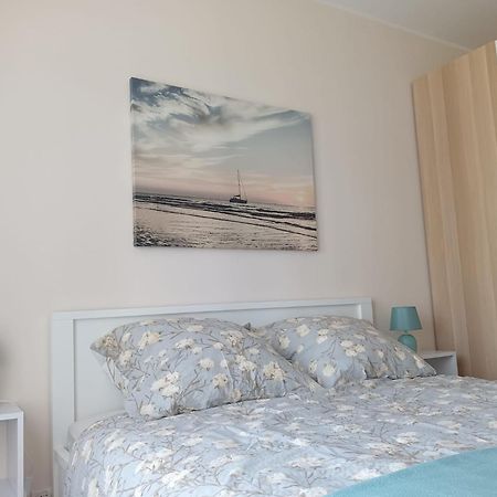 Apartament Ponte Comodo Apartment Gdansk Bagian luar foto